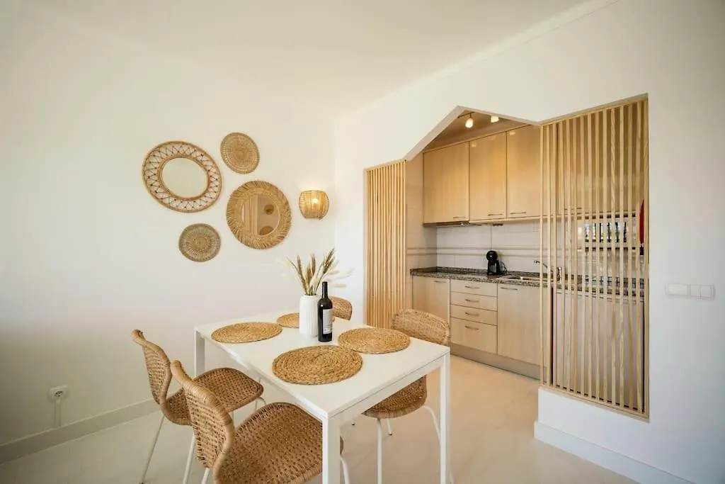 Casa Dos Reis - Albufeira, Old Town, Center Apartment 0*, Albufeira